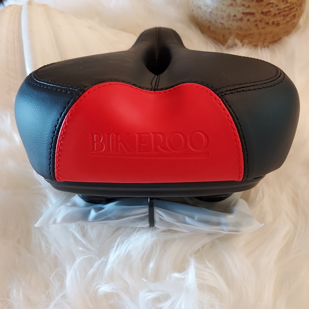 Ladies Comfort Bike Seat by Bikeroo: Sized for a Women. - Picture 3 of 8